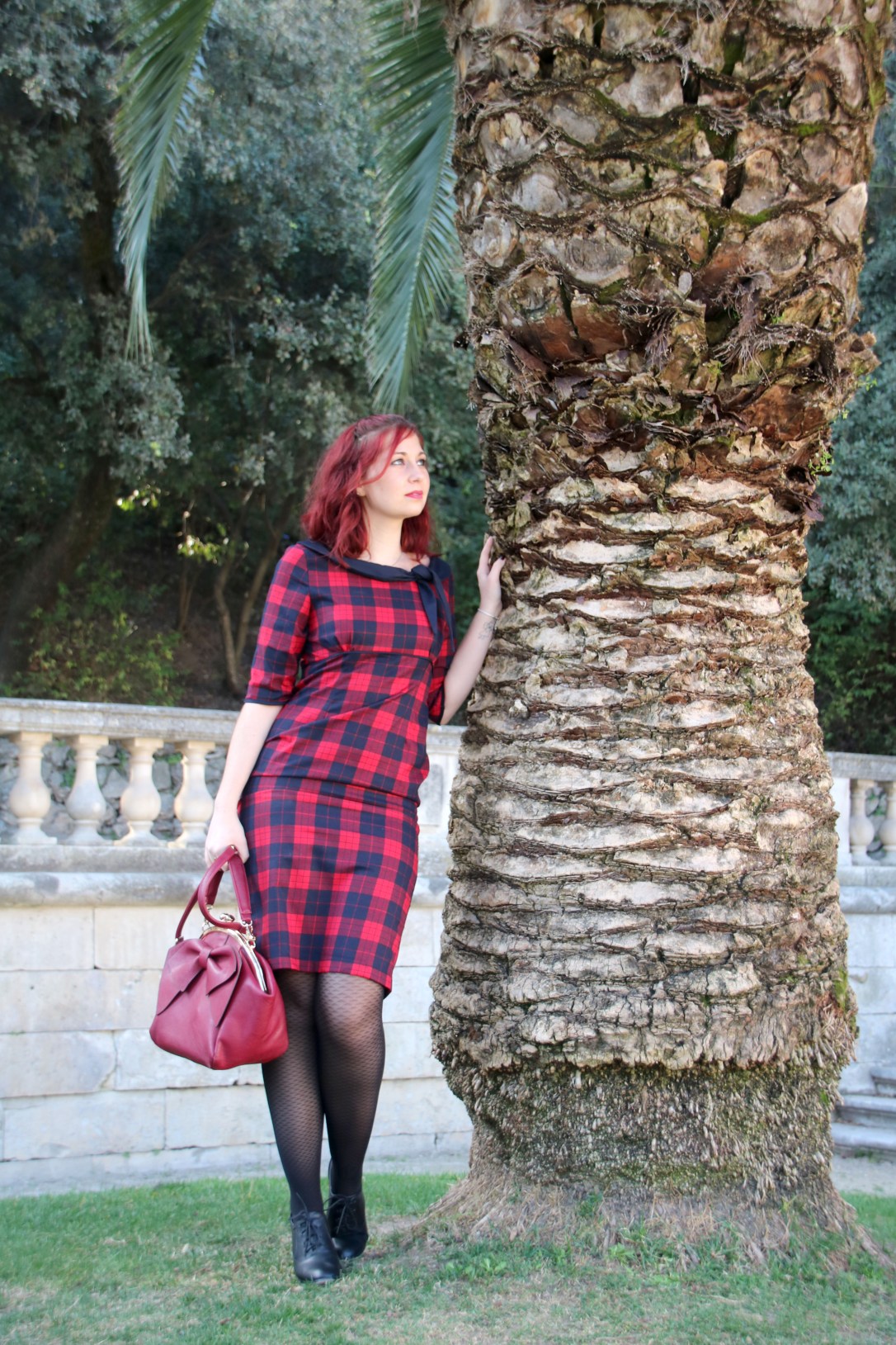 Dancing days by banned1